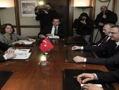 Αναμονή για την… κίνηση της Τουρκίας στην υπόθεση των 8 στρατιωτικών